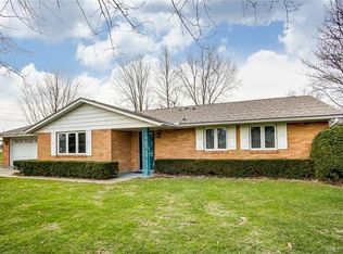 1560 Scottsdale Dr, Tipp City, OH 45371