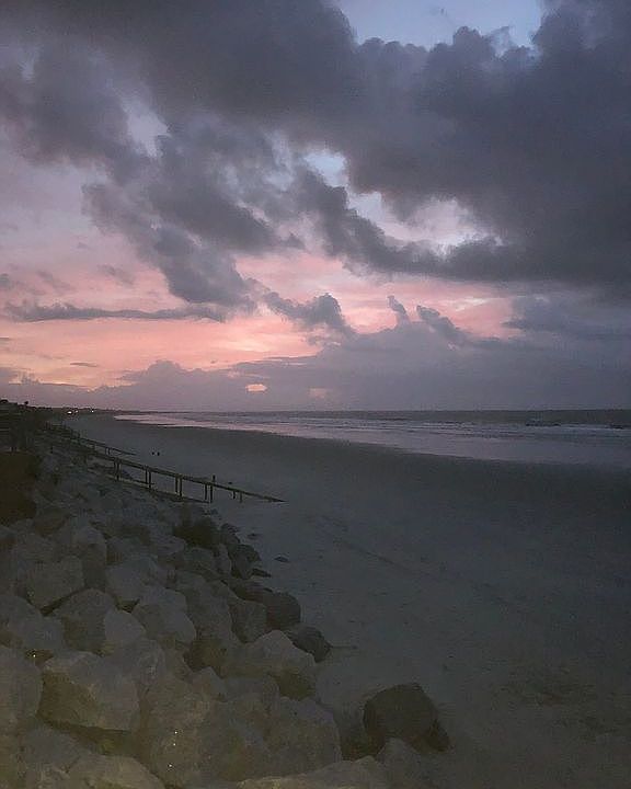 1st image of 472 Tarpon Blvd