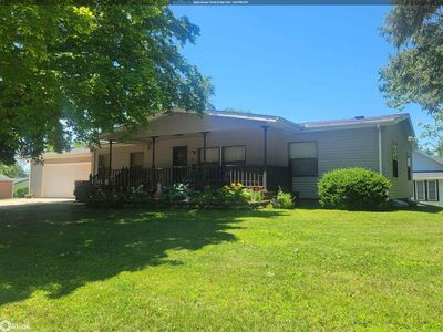201 S Lincoln St, Mount Ayr, IA, 50854