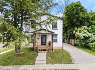 427 W Oak St, Orrville, OH 44667