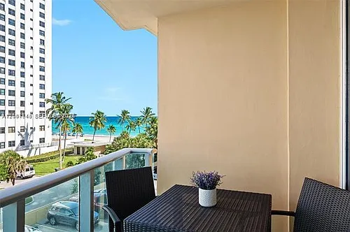 2501 S Ocean Dr Photo 1
