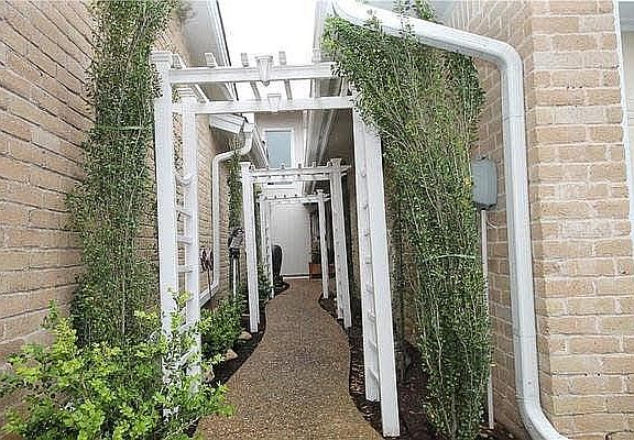 Entrance to Courtyard