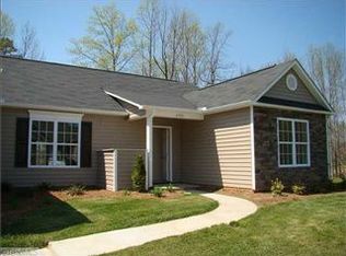 4490 Hanley Park Dr, Walkertown, NC 27051