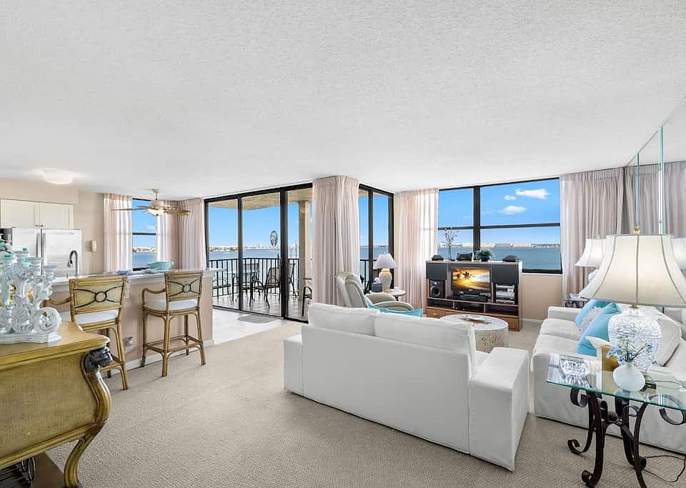 1st image of 6265 Sun Blvd APT 407