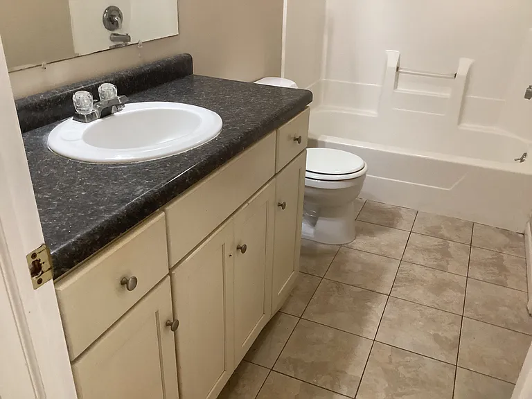 7058 S Manor Dr — Photo 15