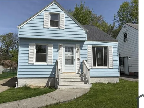 17513 Mapleboro Ave, Maple Heights, OH 44137