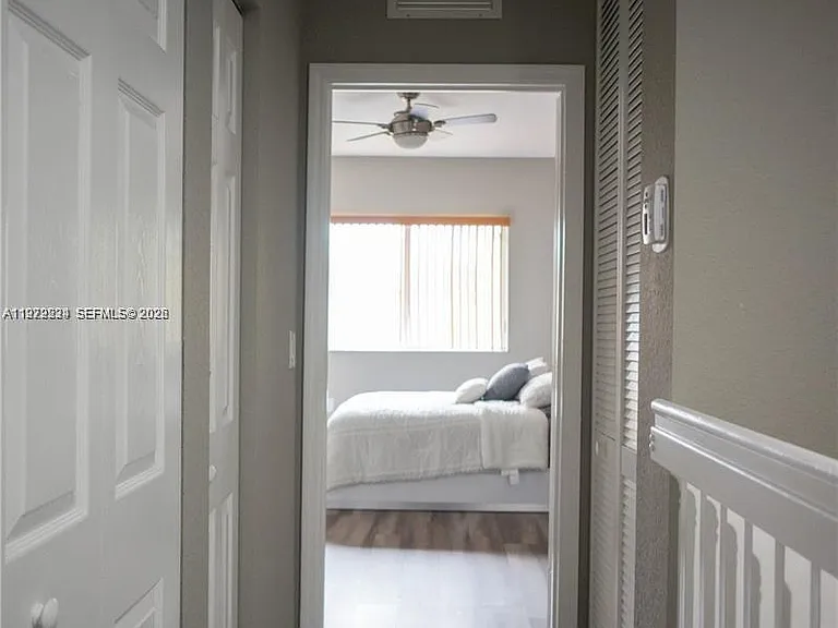 7941 Catalina Cir #7941 — Photo 5
