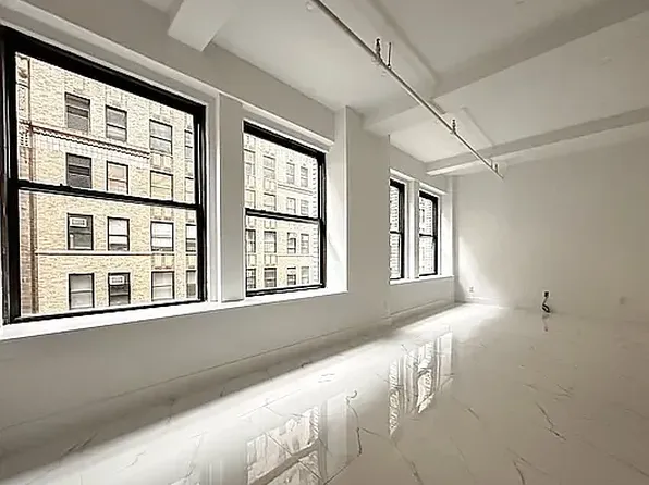 248 West 35th Street image 5 of 12