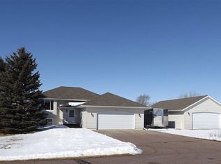 27327 Atkins Pl, Tea, SD 57064