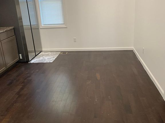 Kitchen dining area!