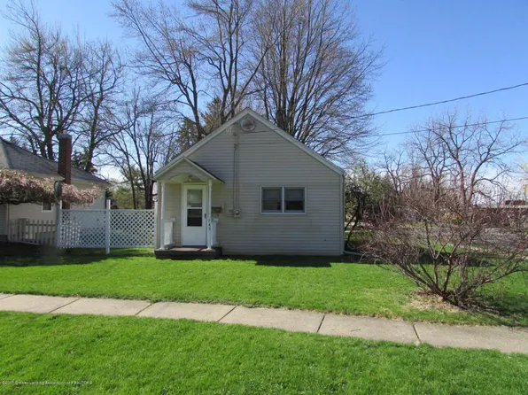 745 Center St, Mason, MI 48854