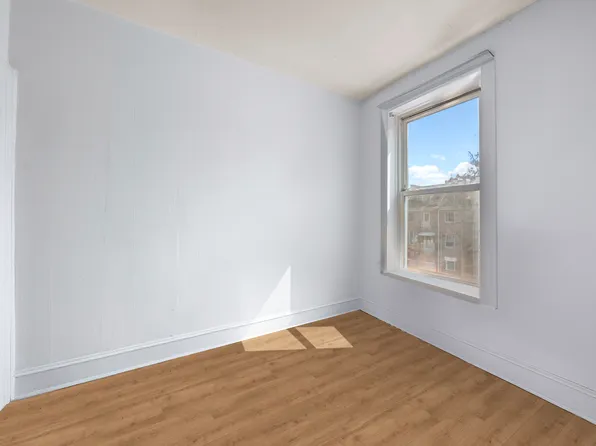 167 32nd Street image 14 of 17