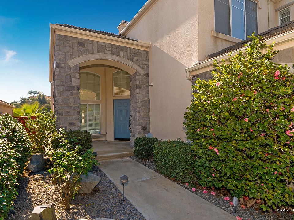 1st image of 2323 Canyon View Gln
