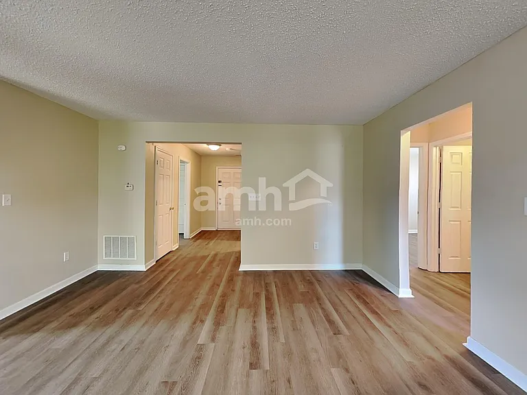 8039 Red Barn Ct — Photo 8