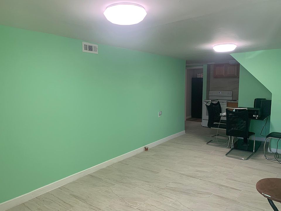1st image of 1701 Lansing St Floor 1