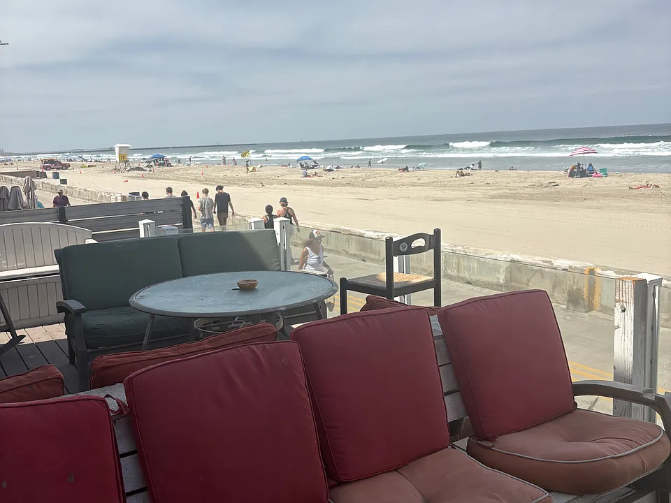 3239 Ocean Front Walk