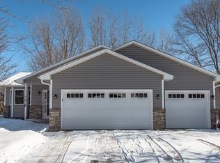 11517 Polk St NE, Blaine, MN 55434