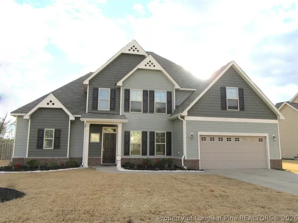 512 Rossendale Dr, Hope Mills, NC 28348