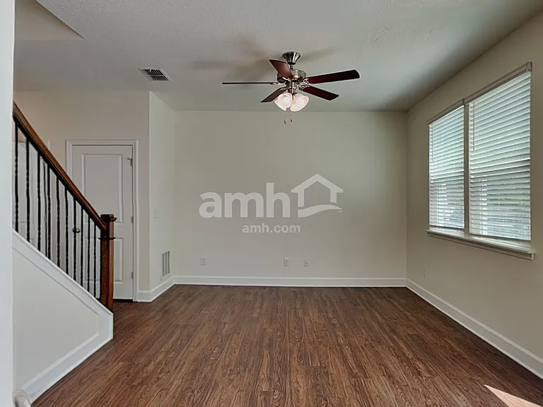 10323 Marsh Edge Ct — Photo 6