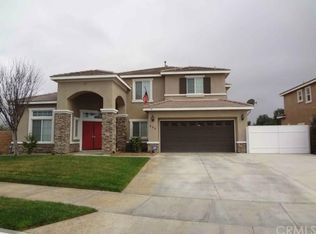 860 Shiraz Dr, Hemet, CA 92545