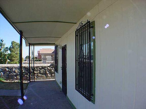 4th image of 2722 Sacramento Ave