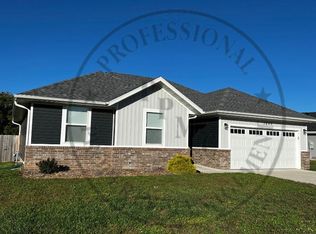 3843 N Spring Branch Ave, Springfield, MO 65803