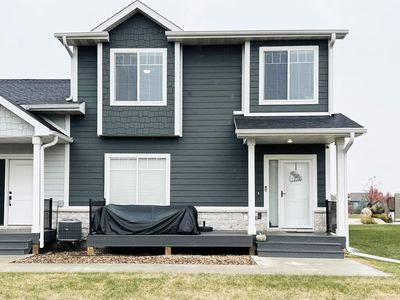 9110 Spring Crest Ln, West Des Moines, IA, 50266