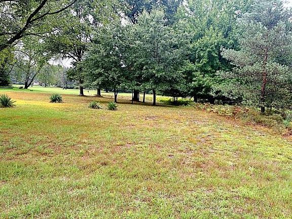 2nd image of 7404 Regency Ln #183