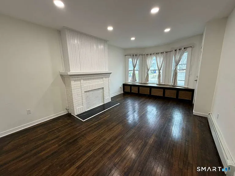 33 Marion St #1 — Photo 7