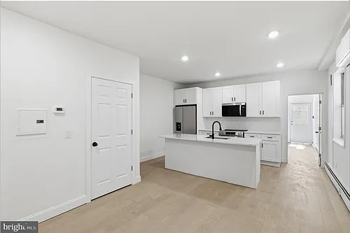 935 E Passyunk Ave #1 Photo 1