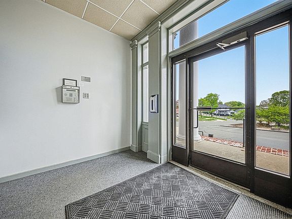 2nd image of 90 Sea St APT 107