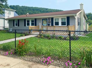413 W Mahoning St, Danville, PA 17821