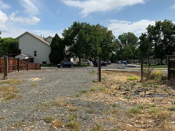 4th image of 2932 E 133rd Cir