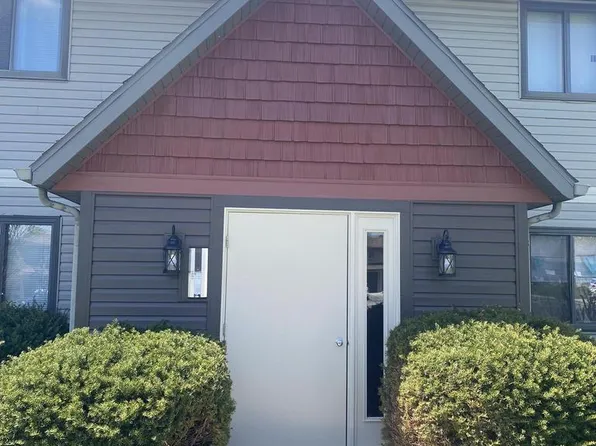 320 Shane Court, Sun Prairie, WI 53590