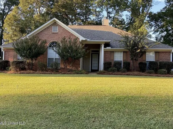 209 Moss Valley Cir, Brandon, MS 39042