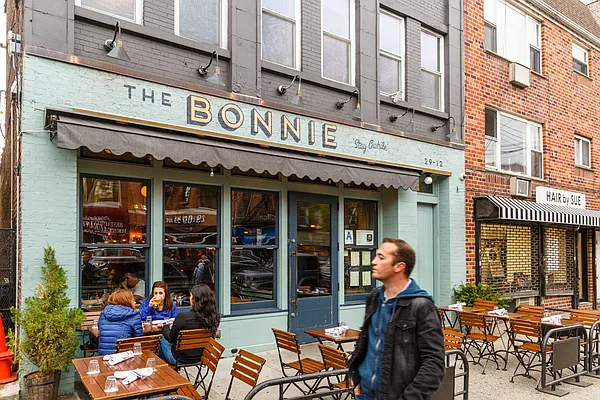 Rented by MNS | media 12