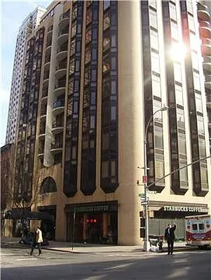 Rented by Plaza Real Estate Group | media 16