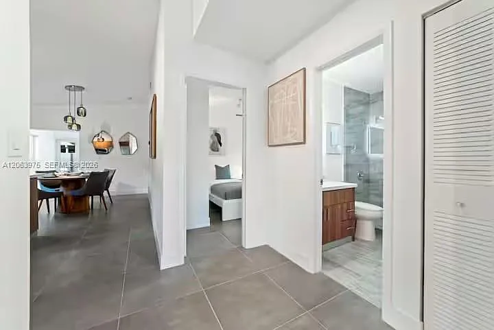 2776 W 71st Pl — Photo 30
