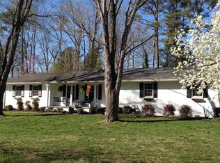 565 Grand Dr NE, Cleveland, TN 37312