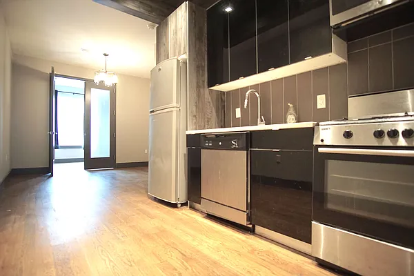 Rented by Lofts and Flats LLC | media 17