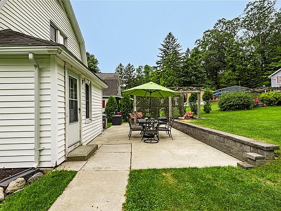 4th image of 280 Oak Rd
