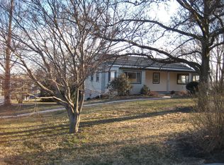 53 E Boehms Rd, Willow Street, PA 17584