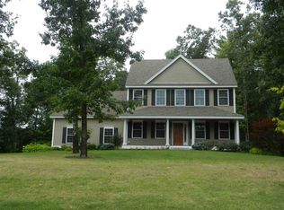 36 Seavey Dr, Auburn, NH 03032
