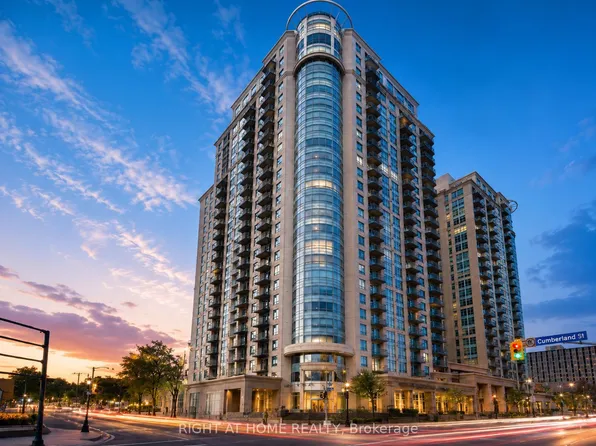 234 Rideau St #204, Ottawa, ON K1N 0A9