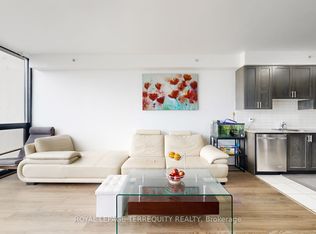 2900 Highway 7 St #910, Vaughan, ON L4K 0G3