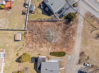 68 Sabbatia Ln, Taunton, MA 02780