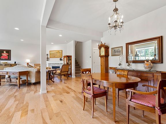 3rd image of 1846 River Walk Ln