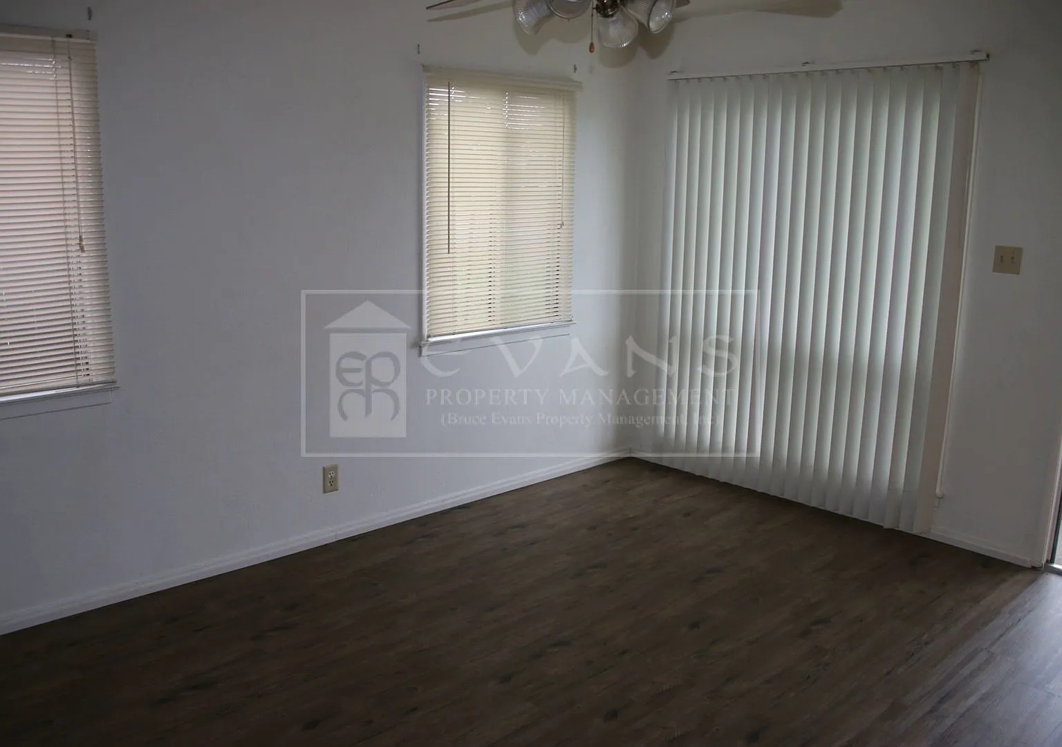 Cute home for rent in Visalia! — Photo 3