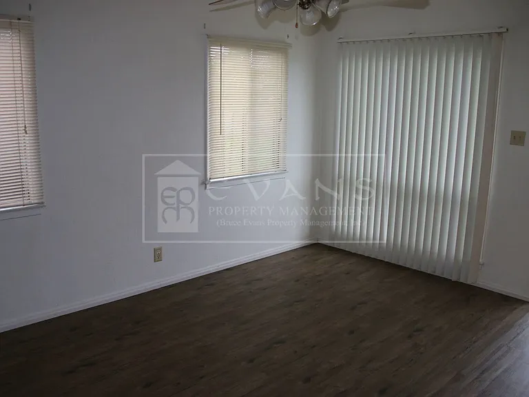 2925 E Westcott Ave — Photo 3