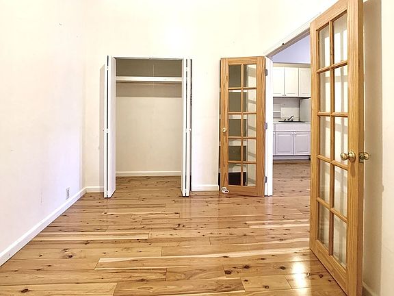 5th image of 513 E 6th St APT 5F